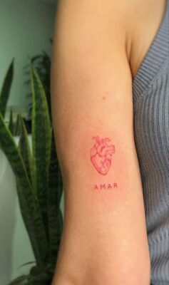 mẫu tattoo trái tim đơn giản mà đẹp mắt