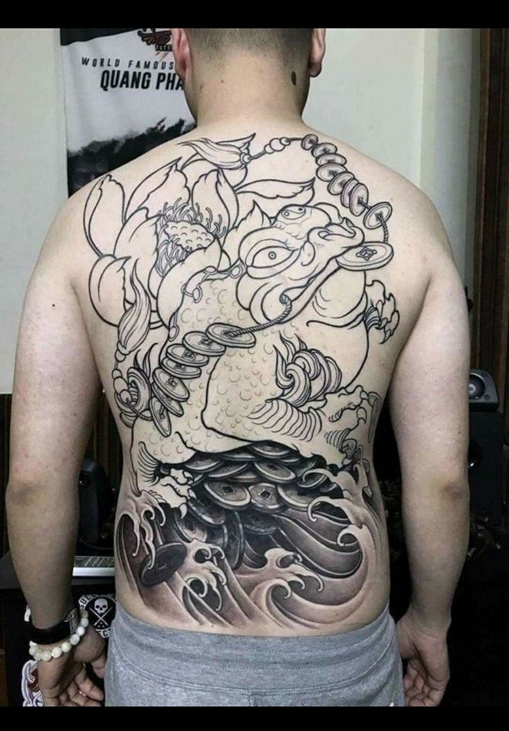 tattoo full lưng con ếch cực chiến