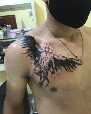 tattoo lucifer ở ngực