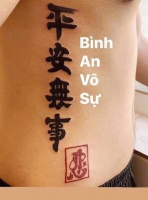 xăm chữ bình an vô sự dọc sườn cho anh khách